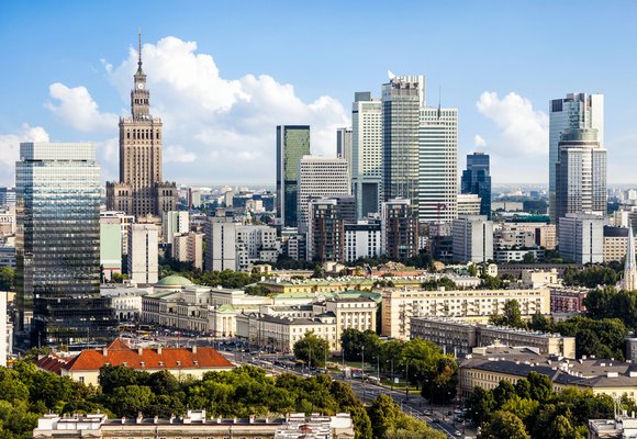 Gdzie i jak wyrobić EKUZ w Warszawie