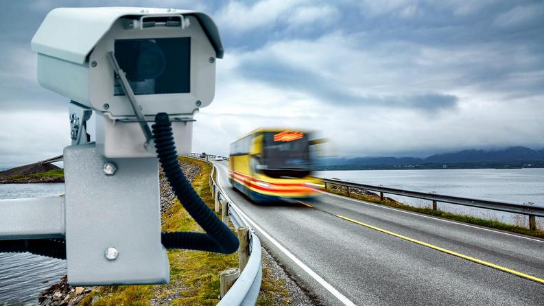 Mandat z fotoradaru po jakim czasie przychodzi? UNIQA