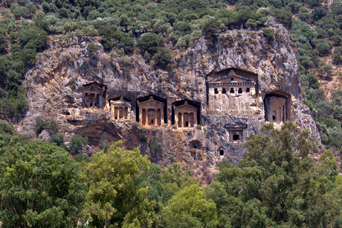 Fethiye – grobowce licyjskie wykute w skałach